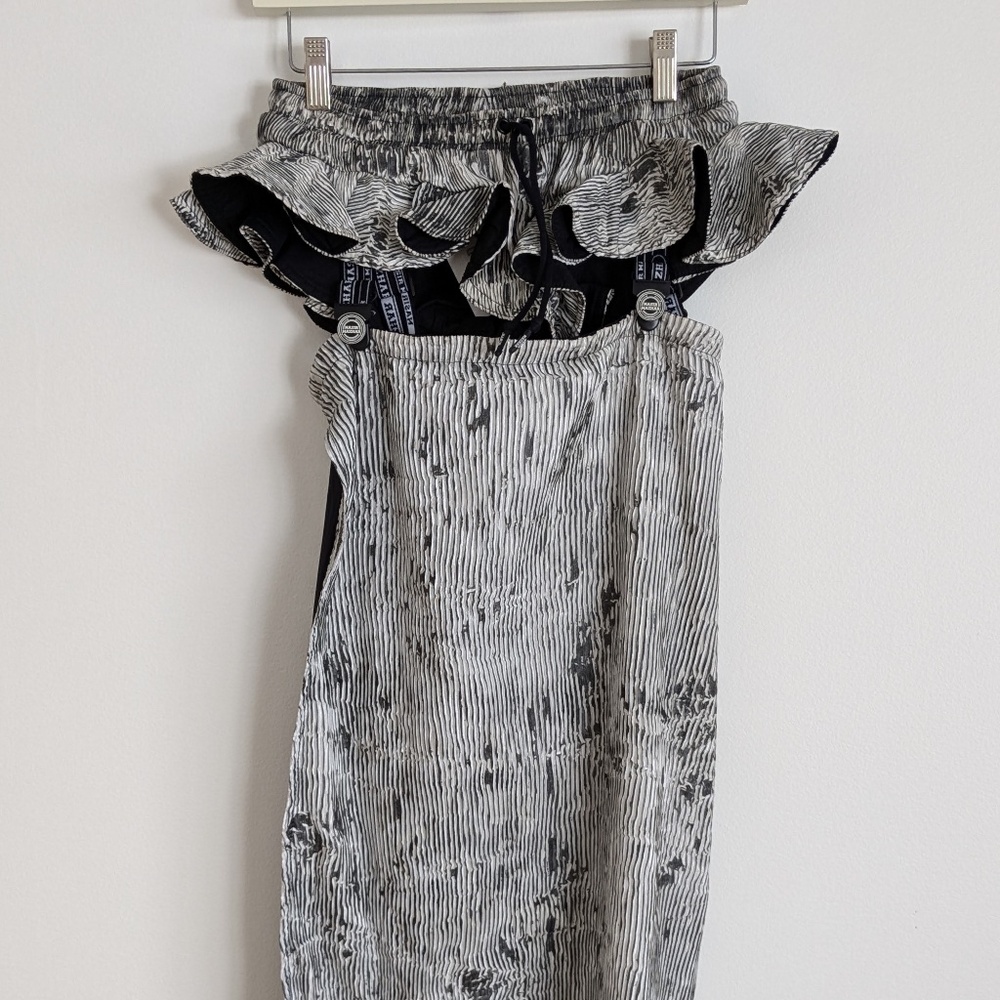 Designer Nasir Mazhar Pleated Skirt / Bloomers with Garters - Size OS